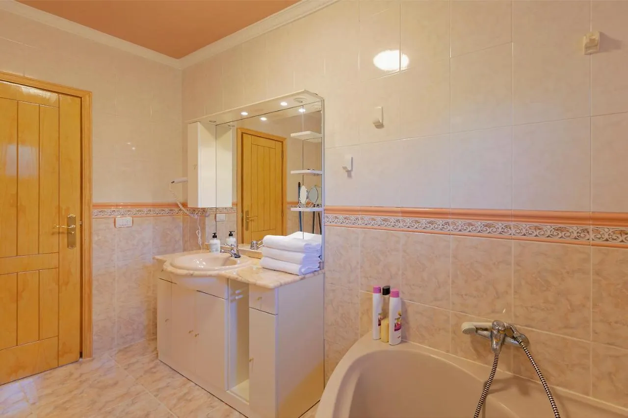 Clemente House,Private Pool Villa Arafo